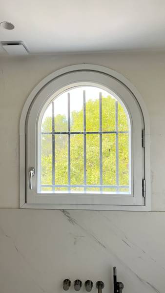 Fenêtre bois alu Internorm Venelles