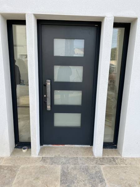 Porte d'entrée haut de gamme Casa Menuiserie Internorm