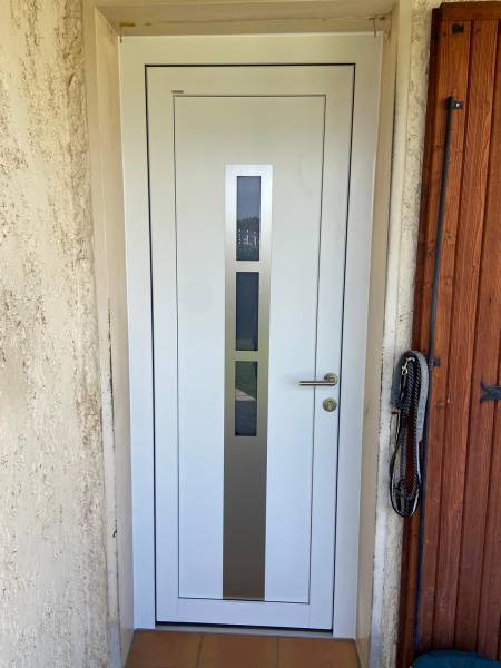 Casa Menuiserie porte d'entrée